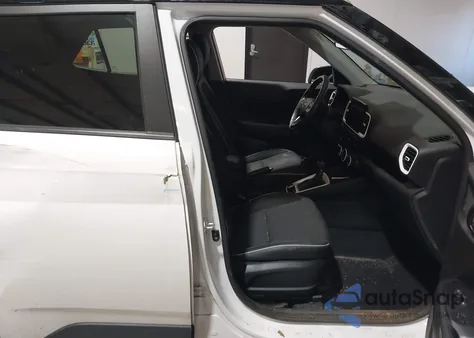 2024 Hyundai Venue Limited from USA, damaged, VIN KMHRC8A35RU287343